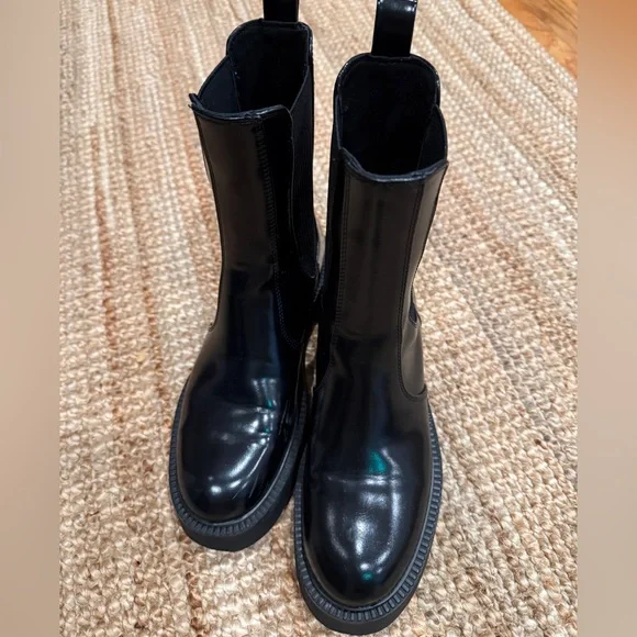 Zara women’s Chelsea boot size 36 - Picture 2 of 5